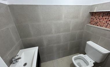 Oportunidad! PH a estrenar, 3 ambientes, con cochera y patio propio