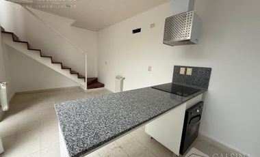 casa duplex housing en venta villa allende centro