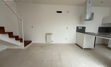casa duplex housing en venta villa allende centro