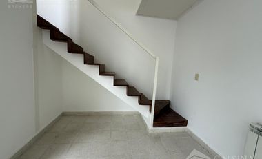 casa duplex housing en venta villa allende centro