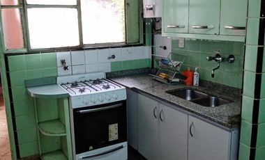 Venta Departamento 3 Ambientes con Dependencia Balcón Frente en Balvanera