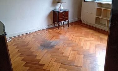 Venta Departamento 3 Ambientes con Dependencia Balcón Frente en Balvanera