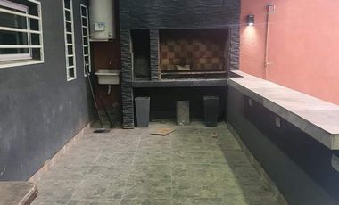Casa en El Triangulo Malvinas Argentinas