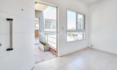Venta Departamento 2 Ambientes Hurlingham 2° A