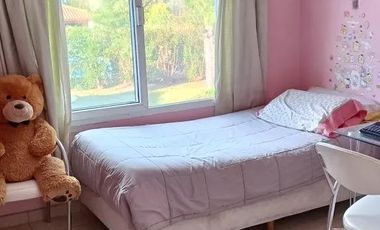 Casa en venta - 3 Dormitorios 3 Baños - Cochera - 189Mts2 - Pilar del Este