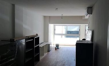 Oficina usd1600/m2 con Renta del 4% Anual frente al Subte - Belgrano