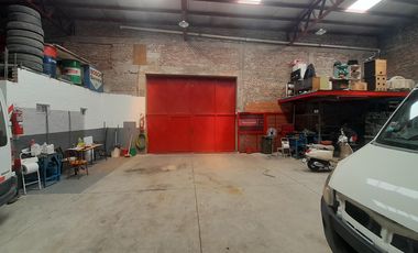 Venta / Permuta Galpón 200m2 cubiertos. Zona Sur, Rosario.