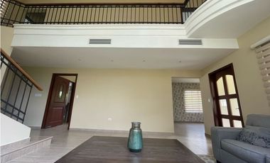 VENTA DE CASA EN CLAYTON -  LOS SENDEROS DE CAMINOS DE CRUCES
