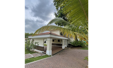 VENTA DE CASA EN CLAYTON -  LOS SENDEROS DE CAMINOS DE CRUCES