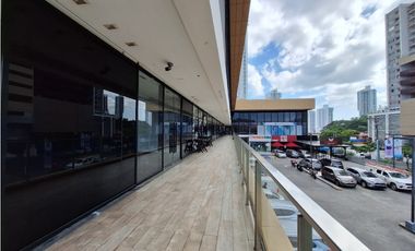 LOCAL LIBERTY PLAZA - Av. 12 de Octubre (110m2) - RB.P