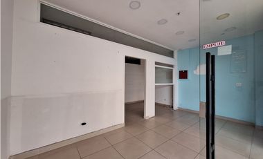 LOCAL LIBERTY PLAZA - Av. 12 de Octubre (111m2) - RB.P