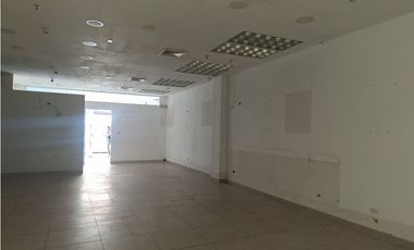 LOCAL LIBERTY PLAZA - Av. 12 de Octubre (111m2) - RB.P