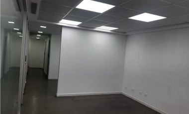 MARBELLA / ROYAL CENTER / LOCAL COMERCIAL / 94M / PLANTA BAJA