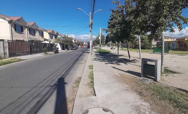 Comoda Casa, San Bernardo 3 Dormitorios en Condominio Urbano