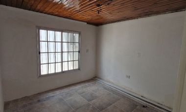 Casa con Departamento en venta en Barrio Sarmiento