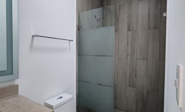 VENTA de casa en PRIVADA NUEVA Col.Real del Valle, Santa Catarina