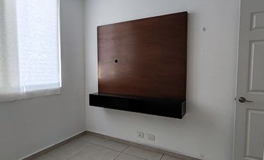 VENTA de casa en PRIVADA NUEVA Col.Real del Valle, Santa Catarina