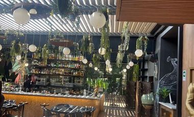 Local Comercial en Venta en DERECHO DE LLAVES DE UN SOFISTICADO Y ELEGANTE RESTAURANTE. EN LA ZONA GOURMET DE VITACURA.