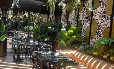 Local Comercial en Venta en DERECHO DE LLAVES DE UN SOFISTICADO Y ELEGANTE RESTAURANTE. EN LA ZONA GOURMET DE VITACURA.