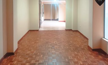 Departamento de venta en Parque Calderon - Centro – código:21586