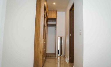 en renta 3 habitaciones con terreza súper amplia y piscina privada