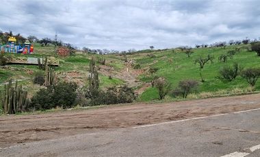 Sitio en Venta en Condominio La Cumbre Lote 1412 A Colina entre Chicureo y Lo Barnechea SIN COMISION