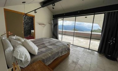 Conjunto La Culebra Valle de Bravo Casa en venta en Santa María Ahuacatlan