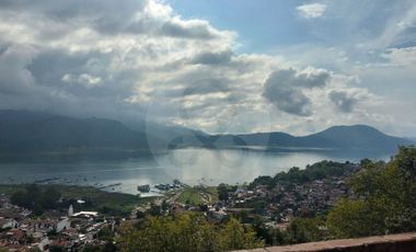 Conjunto La Culebra Valle de Bravo Casa en venta en Santa María Ahuacatlan