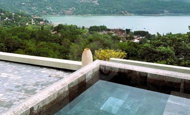 Conjunto La Culebra Valle de Bravo Casa en venta en Santa María Ahuacatlan