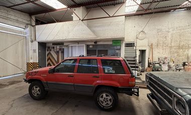 Local o Bodega en esquina y con uso de suelo amplio. Col. Portales