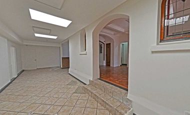Casa para oficina en Providencia