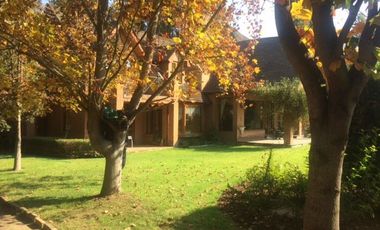 Casa en Arriendo en Polo Mahuida