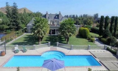 Casa en Arriendo en Las Brisas De Chicureo