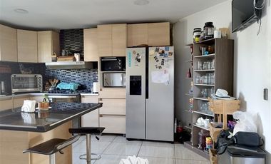 Casa en Venta en Frente a colegio Virginia Subercaseaux
