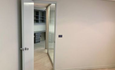 Oficina en Venta en CONSTANERA CENTER/METRTO TOBALABA