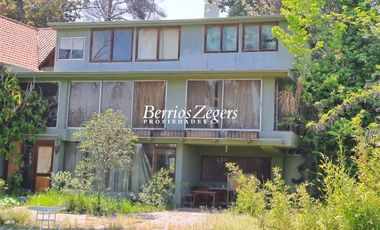 Casa en Arriendo en Dominicos antiguo / Francisco Bulnes Correa / Camino Las Flores
