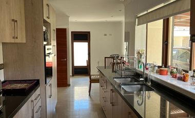 SE VENDE Casa en Condominio CIBELES - Talca