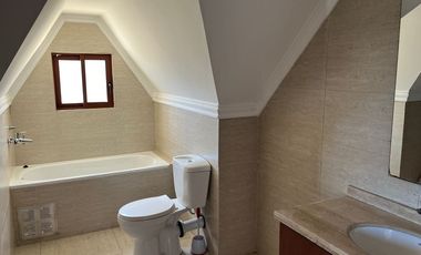 SE VENDE Casa en Condominio CIBELES - Talca