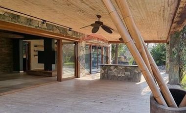 Maravillosa casa con Laguna, lujo y naturaleza