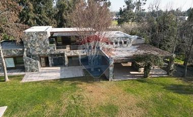 Maravillosa casa con Laguna, lujo y naturaleza