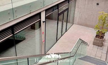Local Comercial en Arriendo en Nueva Las Condes . Cerro El Plomo