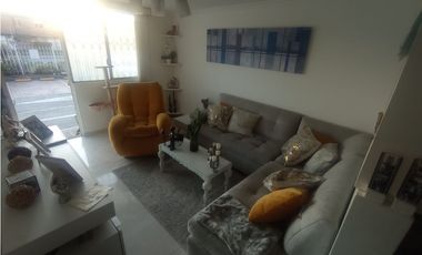 ACSI 1058 Venta de casa en Prados de San Andres Funza