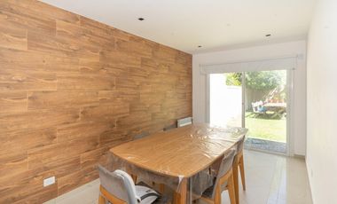 CASA EN VENTA EN LA HORQUETA DE 4 AMB