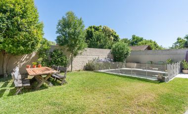 CASA EN VENTA EN LA HORQUETA DE 4 AMB