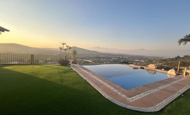 Venta Hermosa casa con vista panorámica en Club de Golf San Gaspar