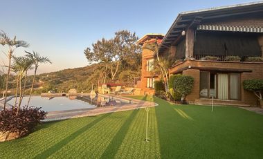 Venta Hermosa casa con vista panorámica en Club de Golf San Gaspar