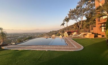 Venta Hermosa casa con vista panorámica en Club de Golf San Gaspar