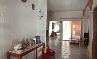 Entrega inmediata| UNA PLANTA| 3 recámaras| Zona la ceiba