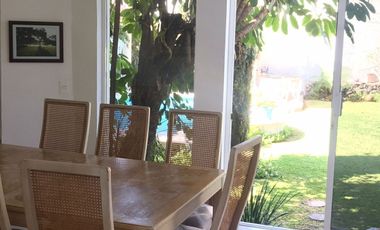 LINDA CASA EN BURGOS BUGAMBILIAS