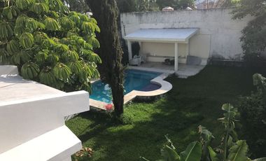 LINDA CASA EN BURGOS BUGAMBILIAS